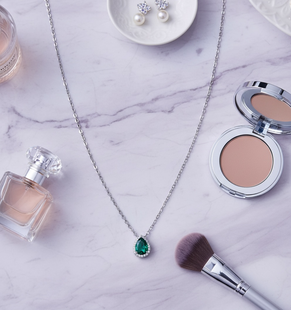 Green Teardrop Necklace